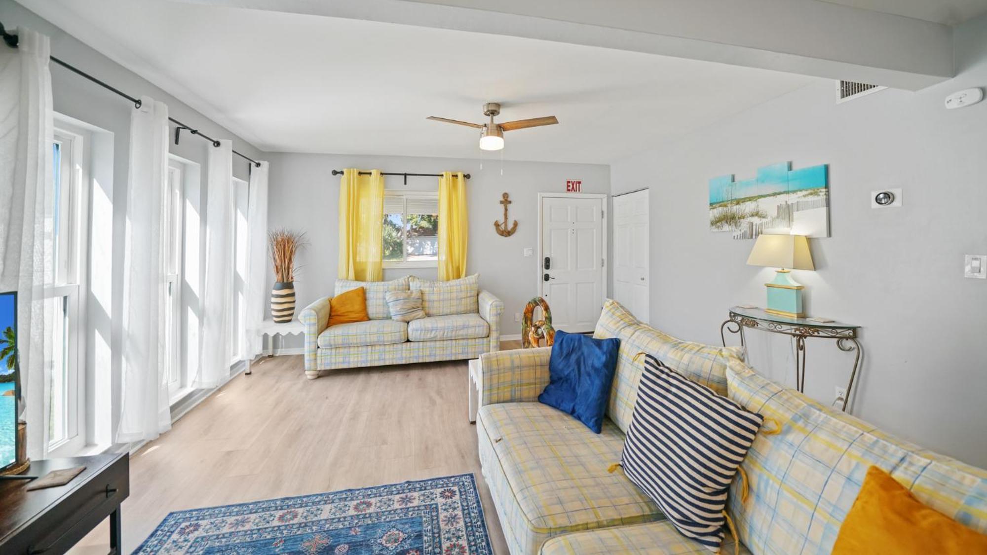 Jacksonville Beach Home - Walk To Beach, Bars & Restaurants - Pet Friendly Exterior photo